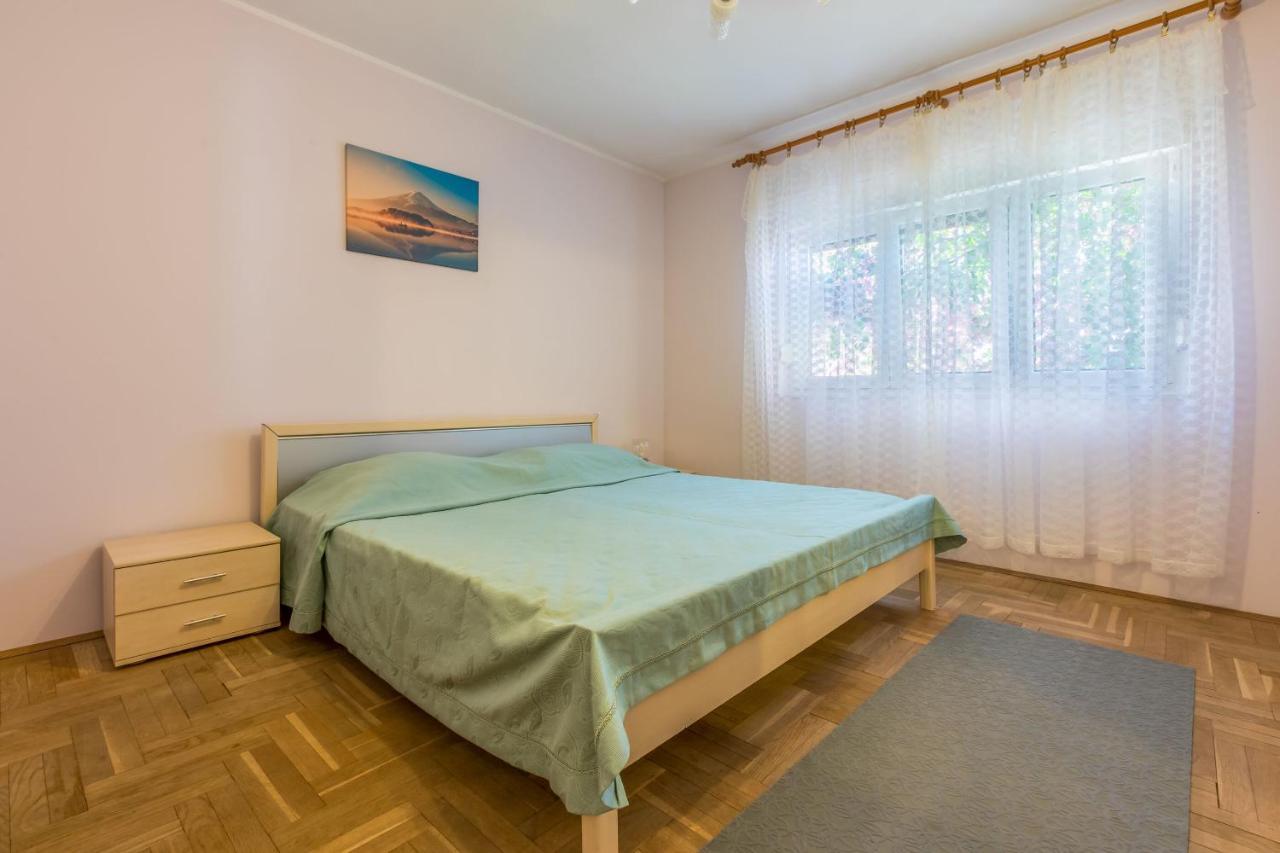 Apartment Eugen Crikvenica Luaran gambar