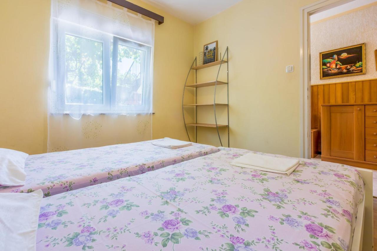 Apartment Eugen Crikvenica Luaran gambar